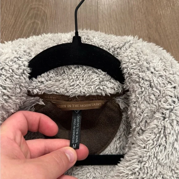 Kuhl Jacket Womens size medium Born in The Mountains Flight Fleece Zip in Hoodie - Picture 4 of 4